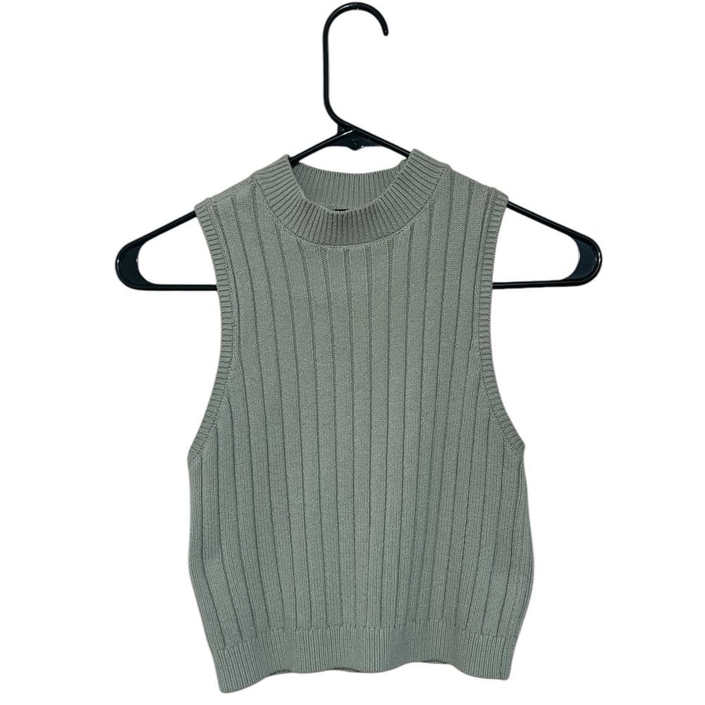 Sleeveless Ribbed Knit Top in Tan